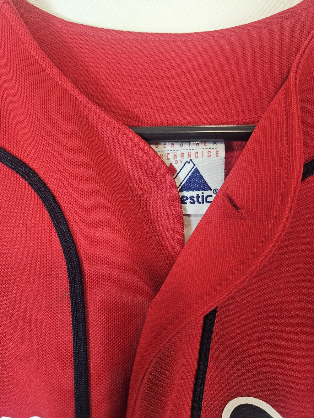 Majestic Red Kids Boston Red Sox Jersey with Black Trim Varitek #33 - Picture 7 of 9